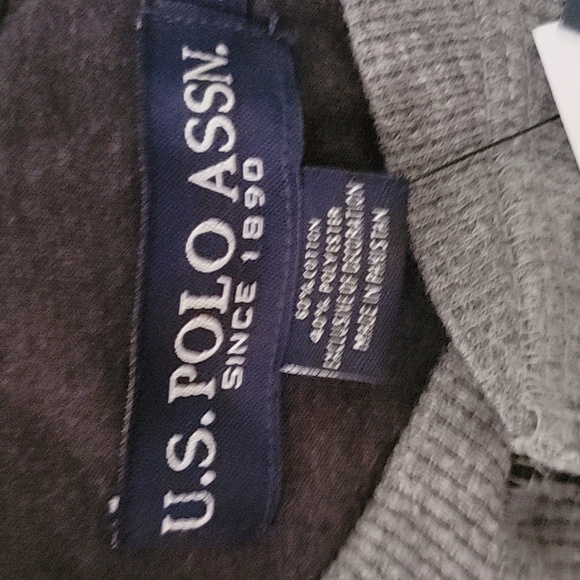 U.S. Polo Assn. Gray Long Sleeve Size L - Picture 3 of 6